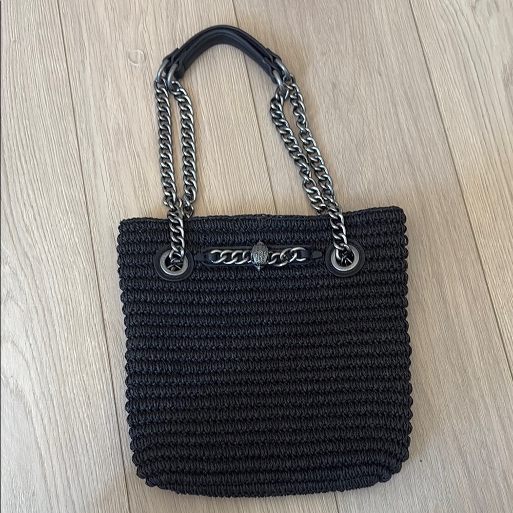 KURT GEIGER Small Chelsea Raffia Tote In Black
